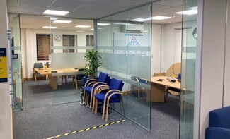 Plus de détails pour Vanguard Way, Cardiff - Bureau à louer