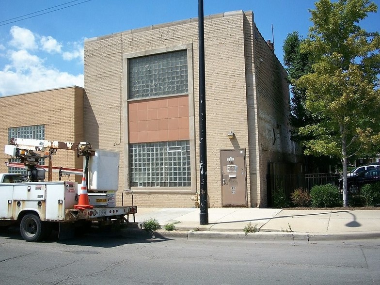 4514 W North Ave, Chicago, IL for sale - Building Photo - Image 1 of 1