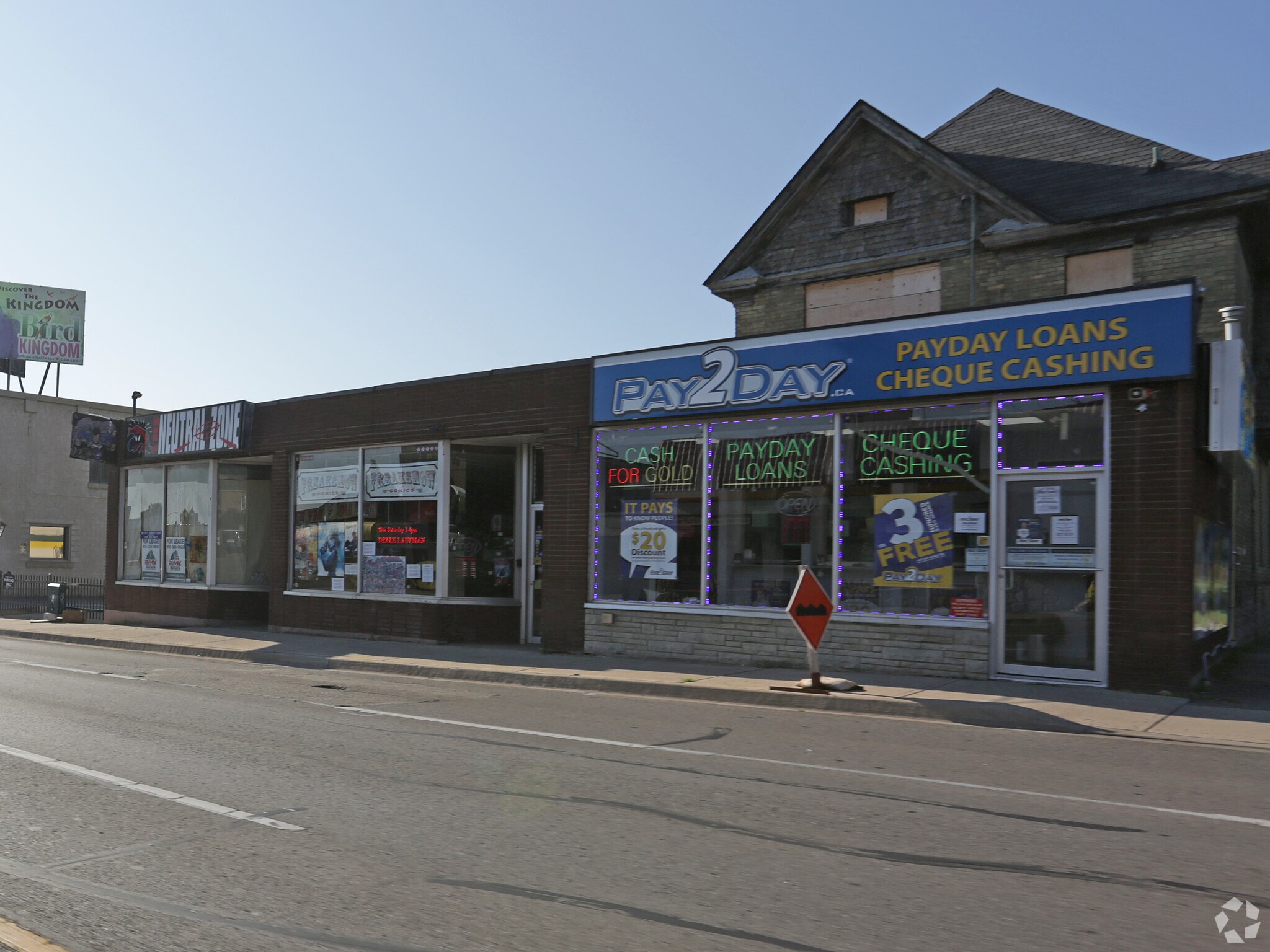 5986-5992 Lundys Ln, Niagara Falls, ON à vendre Photo principale- Image 1 de 1