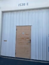 1538 E Chestnut Ave, Santa Ana, CA à louer Photo intérieure- Image 2 de 2