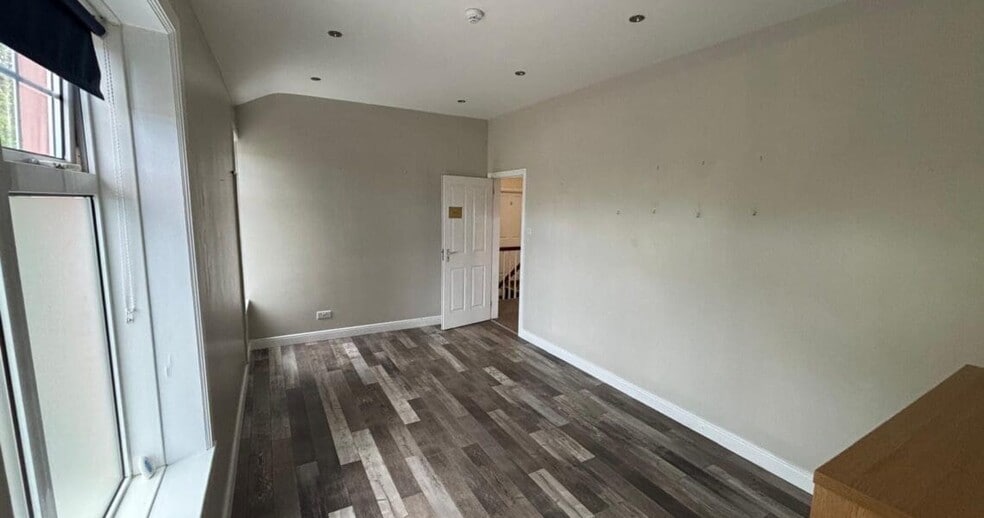 171 Moira Rd, Lisburn for lease - Interior Photo - Image 2 of 3