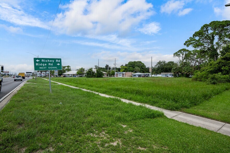 00 U.S. Highway 19, Port Richey, FL à vendre - Photo du bâtiment - Image 2 de 19