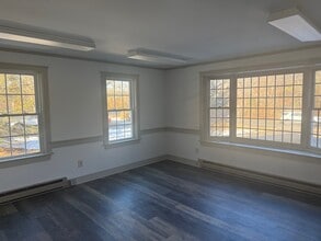 480 Route 6A, East Sandwich, MA à louer Photo intérieure- Image 2 de 4