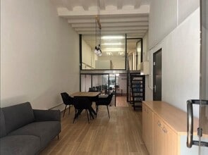 Office/Retail in Barcelona, Barcelona for lease Interior Photo- Image 2 of 7