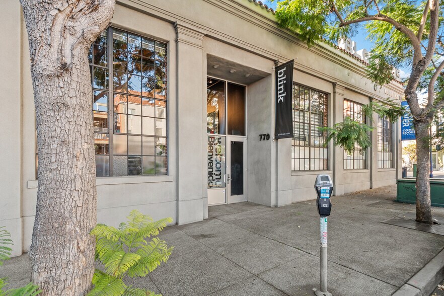 1025-1045 F St, San Diego, CA à louer - Photo du bâtiment - Image 2 de 14