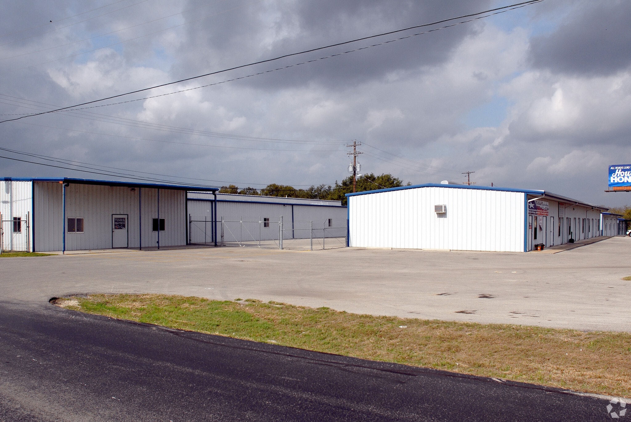 15725 W State Highway 29, Liberty Hill, TX for lease Primary Photo- Image 1 of 10