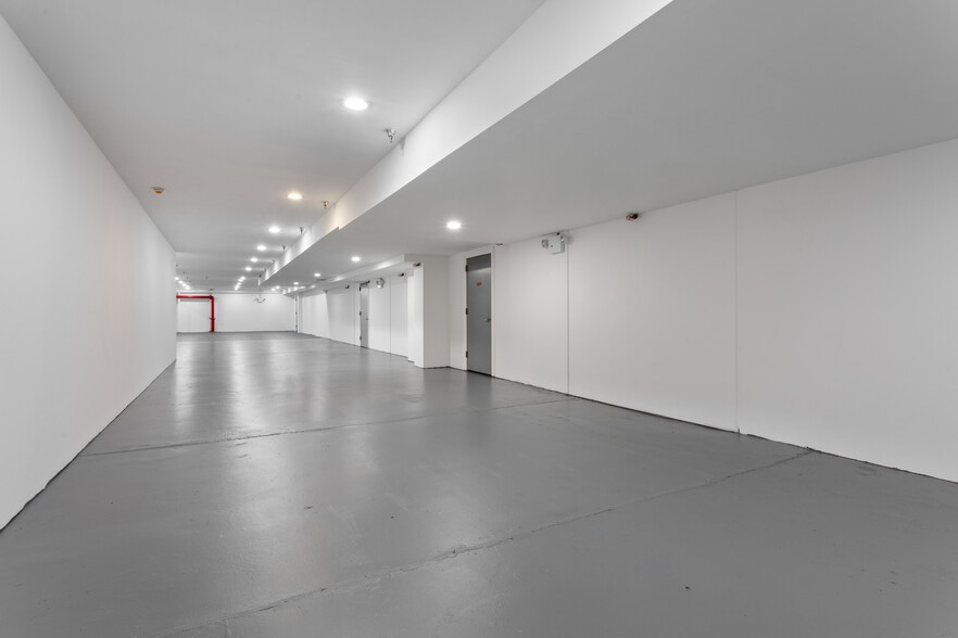 365 Broadway, New York, NY for lease - Building Photo - Image 3 of 6