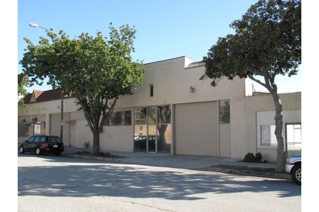 526 W Garfield Ave, Glendale, CA for lease Primary Photo- Image 1 of 5
