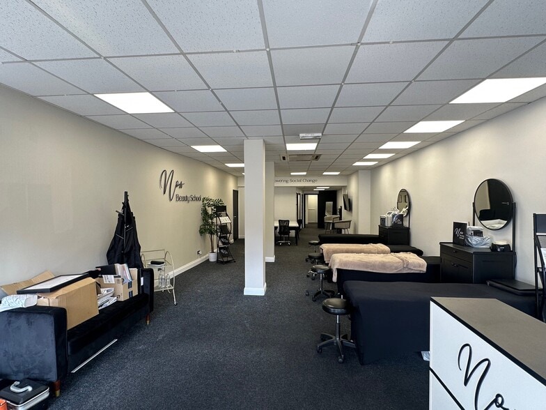 500-504 Dumbarton Rd, Glasgow for lease - Building Photo - Image 3 of 13