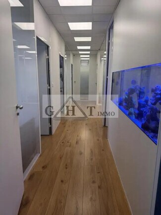 Plus de détails pour Bureau à louer