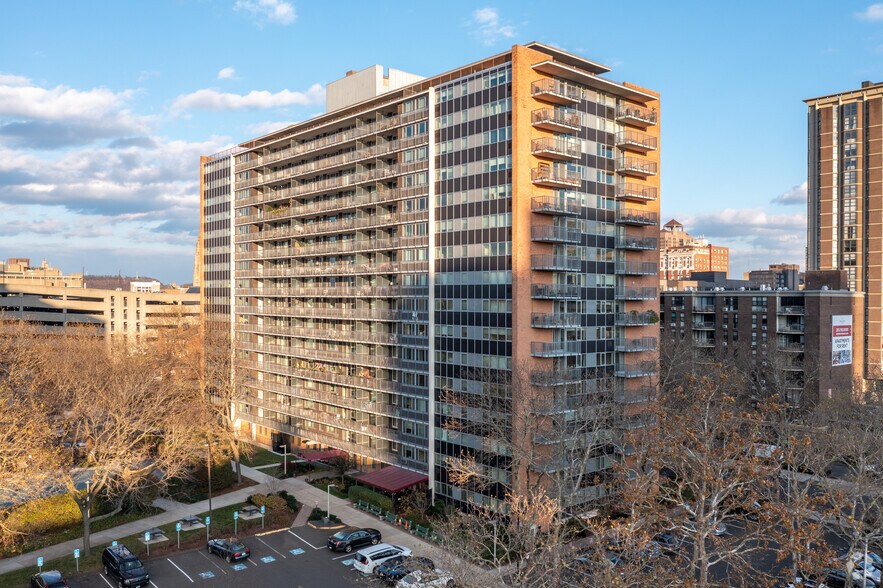 100 York St, New Haven, CT à louer - Photo du bâtiment - Image 3 de 5