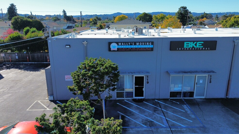 119-129 N Amphlett Blvd, San Mateo, CA for lease - Building Photo - Image 3 of 10