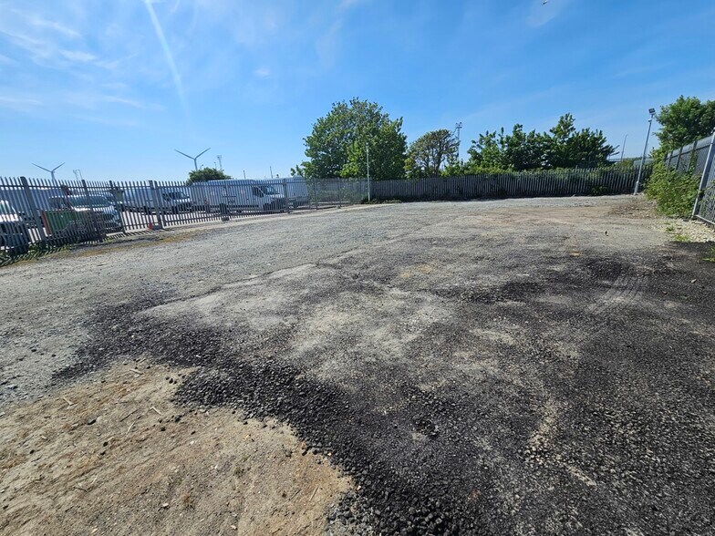 New Rd, Sheerness à louer - Photo du bâtiment - Image 2 de 5