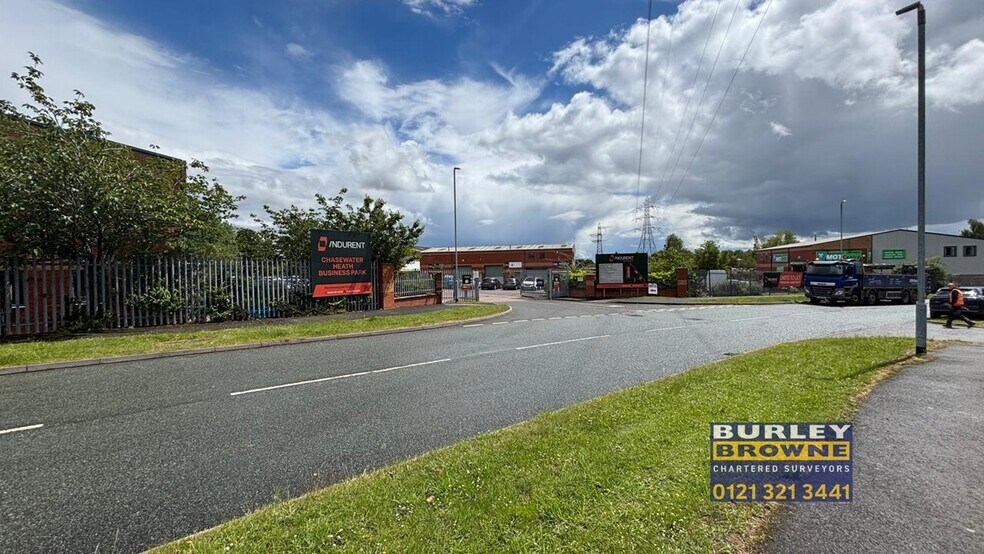 Cobbett Rd, Burntwood à louer - Photo du bâtiment - Image 3 de 28