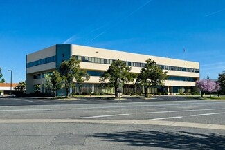 Plus de détails pour 1900 Churn Creek Rd, Redding, CA - Bureau à louer