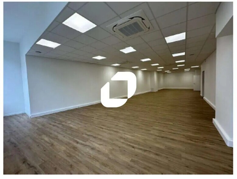 1 Rue Des Dominicains, Strasbourg for lease - Interior Photo - Image 2 of 7