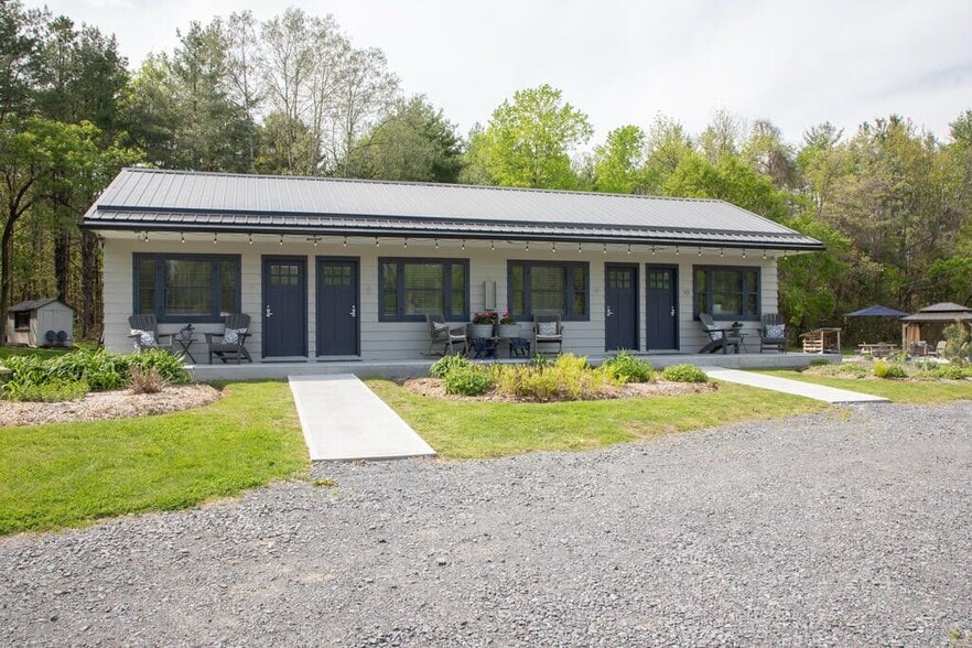 2445 US-9 Rt, Peru, NY for sale - Building Photo - Image 2 of 56