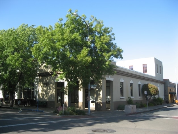 199 S School St, Ukiah, CA for lease - Primary Photo - Image 1 of 22