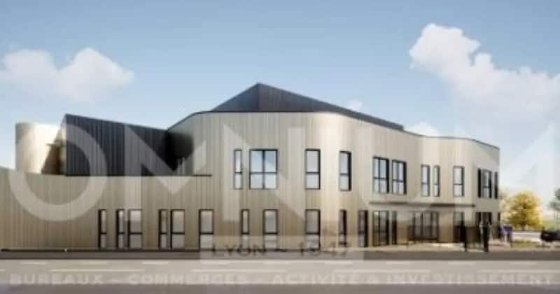 Office in Corbas for lease - Building Photo - Image 2 of 9