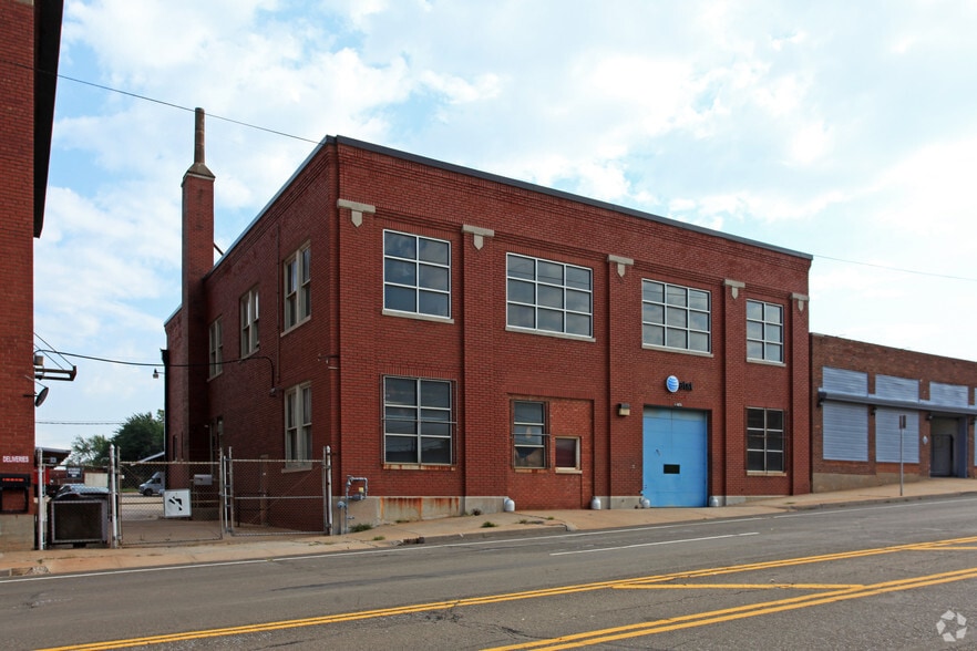 11 NE 6th St, Oklahoma City, OK for sale - Building Photo - Image 2 of 8