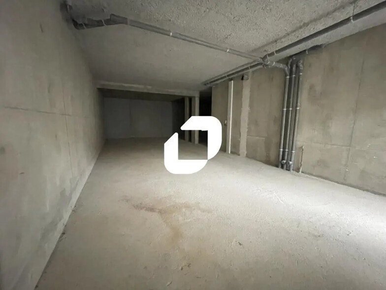 11 A Rue Jules Guichard, Reims for sale - Building Photo - Image 3 of 13