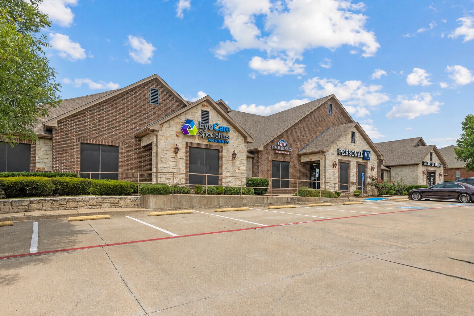 2770 Virginia Pky, McKinney, TX à vendre Photo du bâtiment- Image 1 de 27