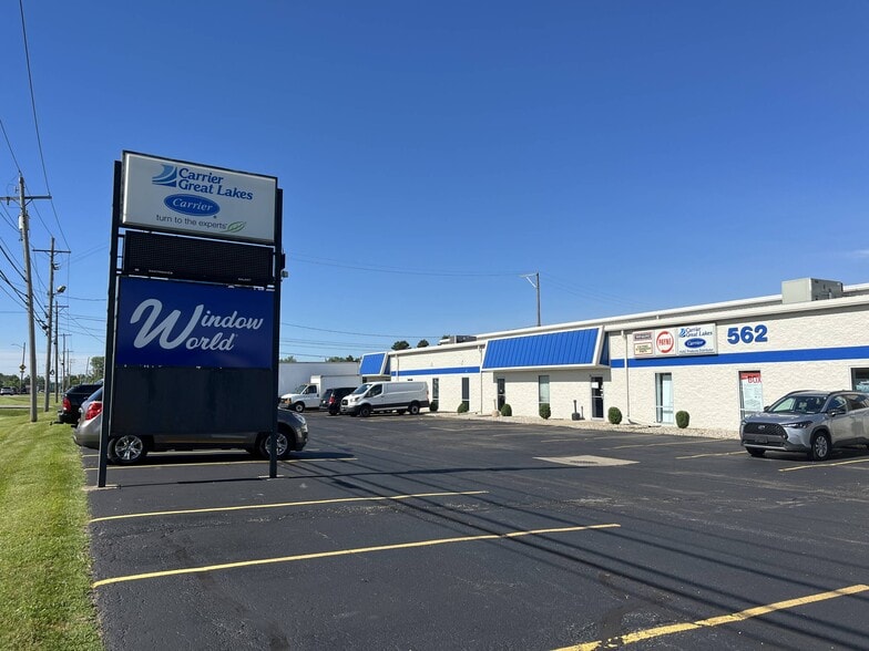 562 S Reynolds Rd, Toledo, OH for lease - Building Photo - Image 2 of 23