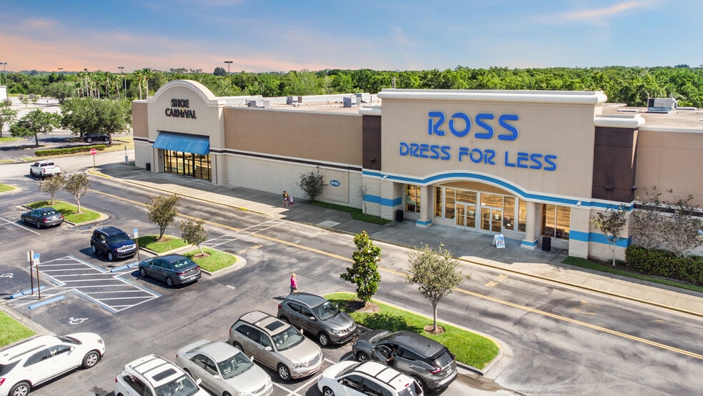 6110 20th St, Vero Beach, FL for lease - Building Photo - Image 2 of 2