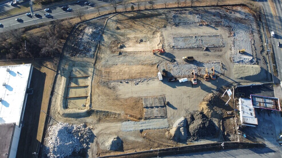 321 Dougherty St, Greensboro, NC à vendre - Photo du bâtiment - Image 3 de 3