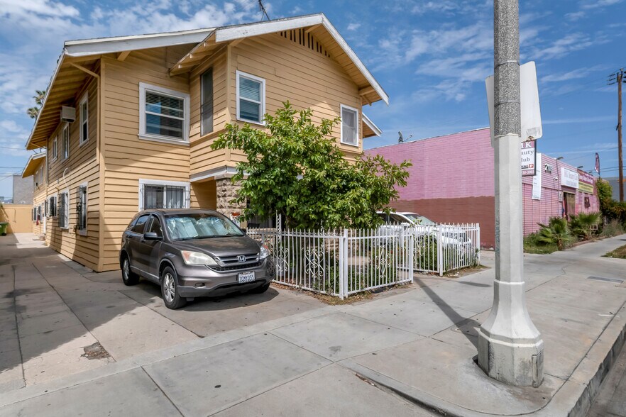 2113 Venice Blvd, Los Angeles, CA à vendre - Photo du bâtiment - Image 3 de 20