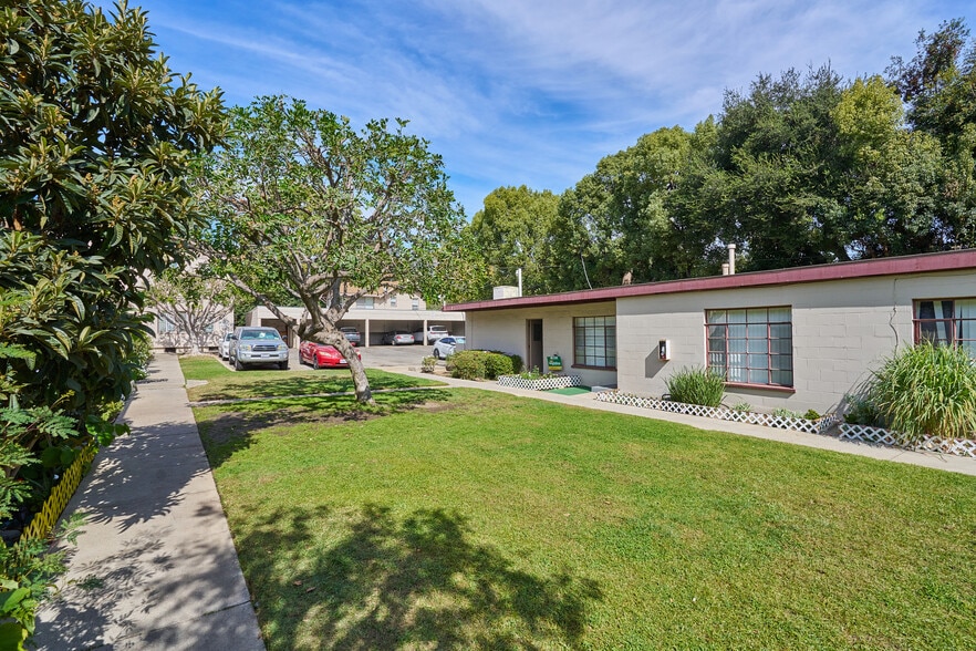 485 E Washington Blvd, Pasadena, CA for sale - Building Photo - Image 3 of 17
