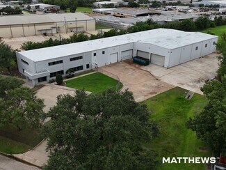 Plus de détails pour 5600 Berry Brook Dr, Houston, TX - Industriel à louer