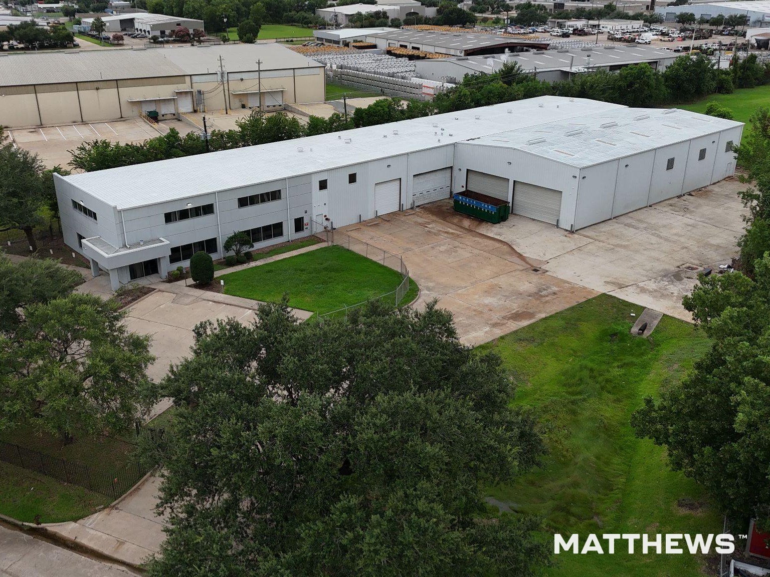 5600 Berry Brook Dr, Houston, TX for lease Building Photo- Image 1 of 4