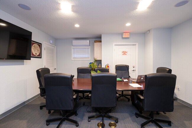 Plus de détails pour 400 15th St N, Saint Petersburg, FL - Bureau à louer