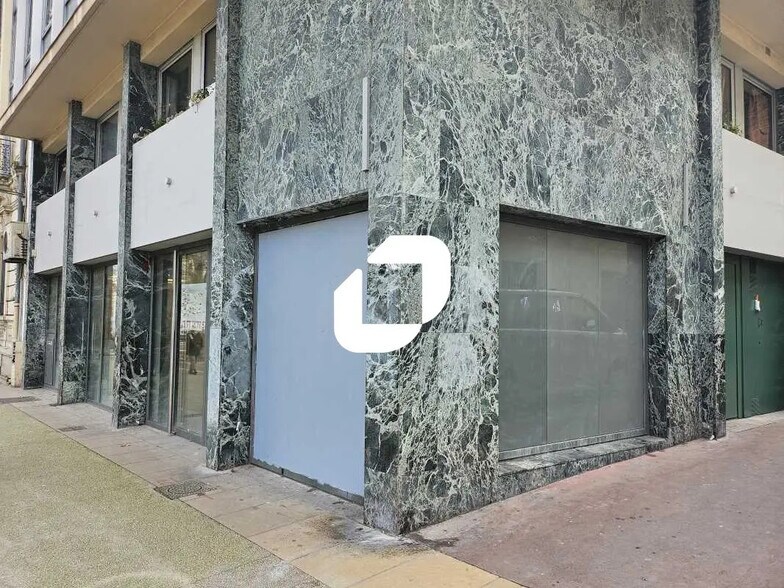 Bureau dans Montpellier à vendre - Photo du bâtiment - Image 1 de 10