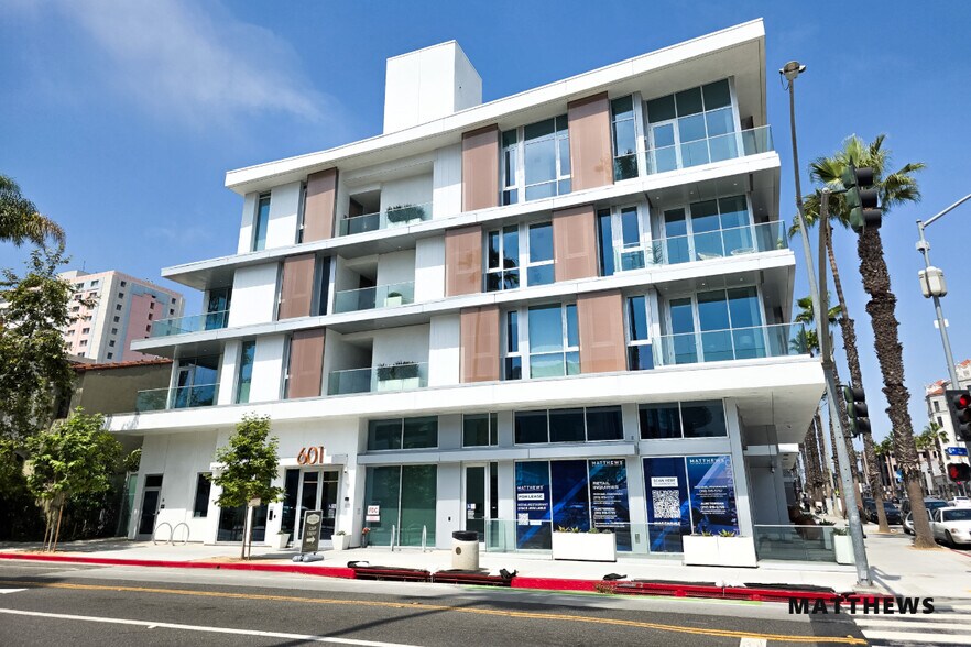 601 Wilshire Blvd, Santa Monica, CA à louer - Photo du bâtiment - Image 3 de 6