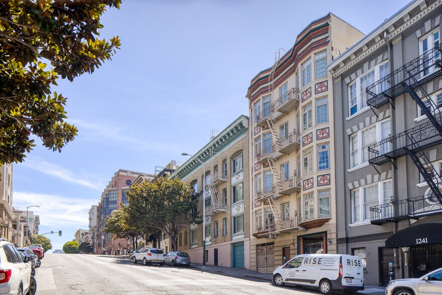 1235 Bush St, San Francisco, CA à vendre - Photo du bâtiment - Image 2 de 18
