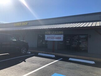 Plus de détails pour 1605-1611 N Main St, Cleburne, TX - Commerce de détail à louer