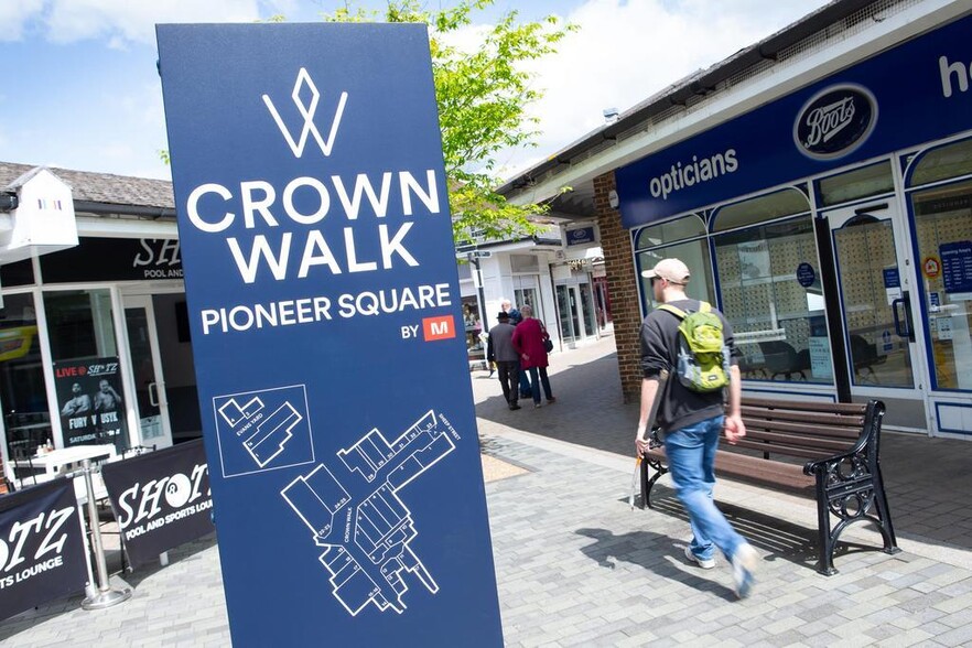 1-8 General Rees Sq, Cwmbran for lease - Building Photo - Image 2 of 13