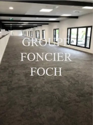 Avenue Du Docteur Georges Lévy, Vénissieux for sale - Building Photo - Image 3 of 4