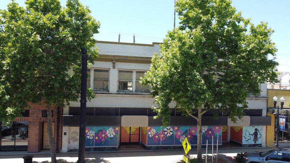 7541-7543 Monterey St, Gilroy, CA à vendre - Photo du bâtiment - Image 2 de 9