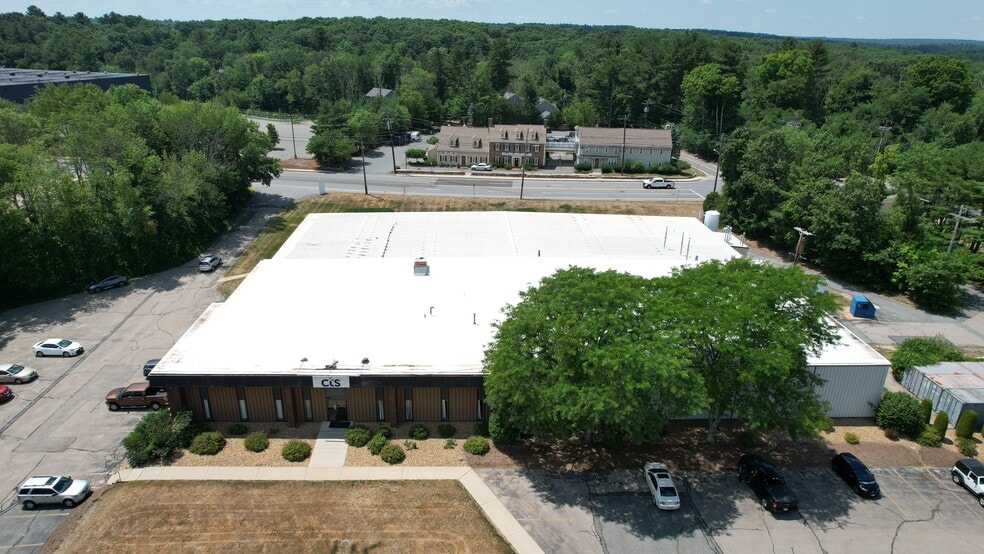 75 South St, Hopkinton, MA for lease - Building Photo - Image 3 of 10