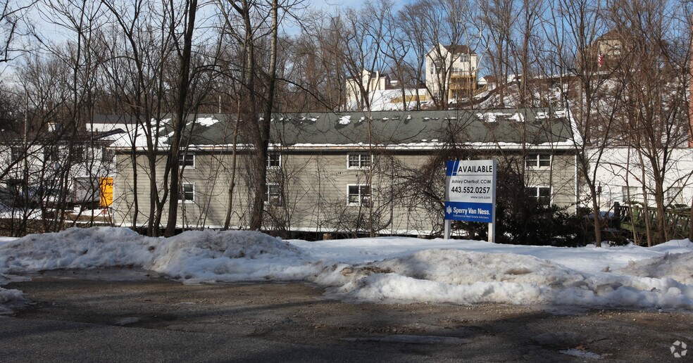 4900 Wetheredesville Rd, Baltimore, MD à louer - Photo du bâtiment - Image 2 de 3
