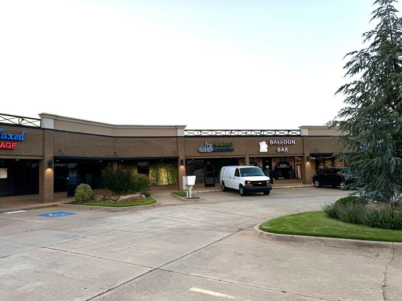 1101-1151 W 15th St, Edmond, OK for lease - Building Photo - Image 2 of 8