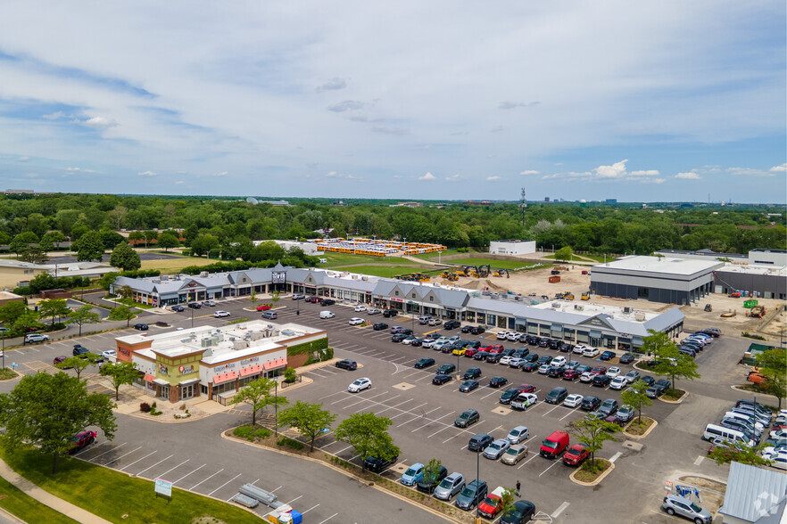 1500-1521 N Naper Blvd, Naperville, IL à louer - Photo du bâtiment - Image 1 de 13