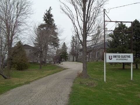 245 Speedvale Ave W, Guelph, ON à louer Photo principale- Image 1 de 5