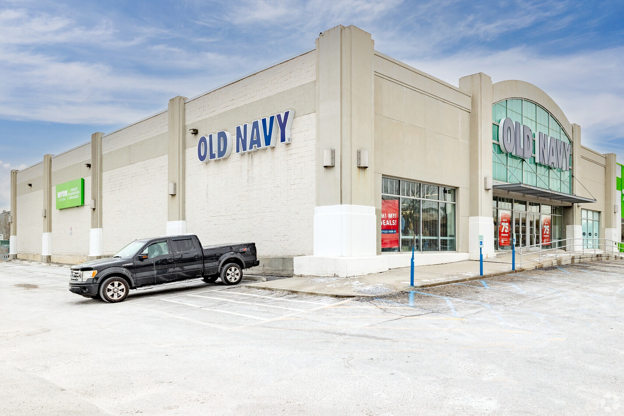 13915 20th Ave, College Point, NY for lease Primary Photo- Image 1 of 8