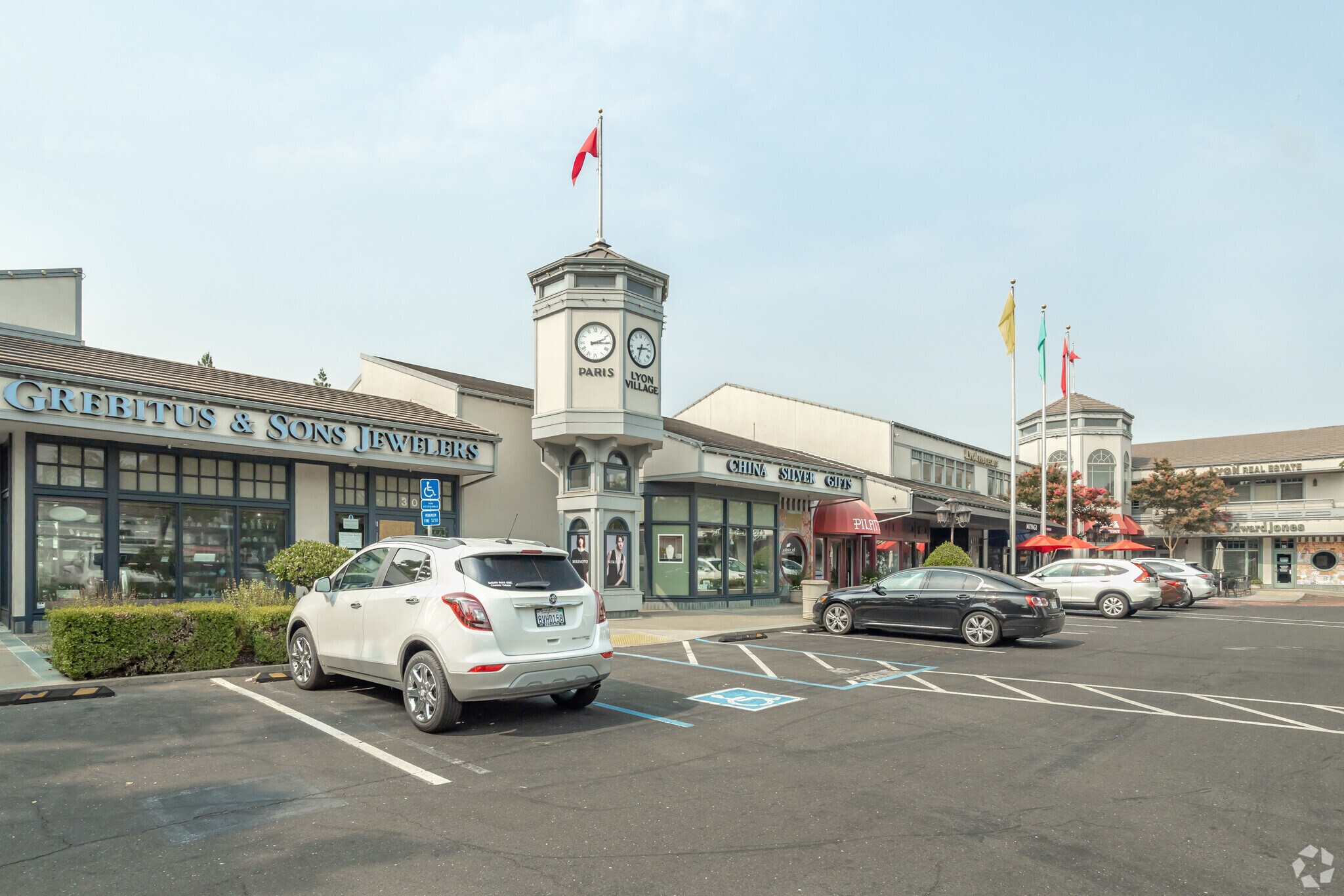 2580-2598 Fair Oaks Blvd, Sacramento, CA for lease Primary Photo- Image 1 of 2