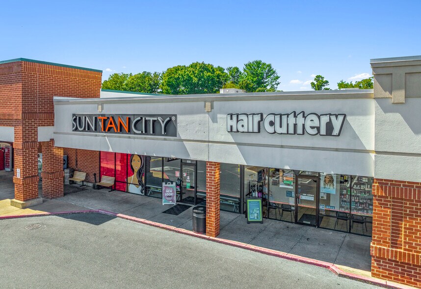 103-850 Statler Blvd, Staunton, VA à louer - Photo du bâtiment - Image 2 de 5