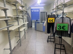 Retail in Esparreguera, Barcelona for lease Interior Photo- Image 2 of 3